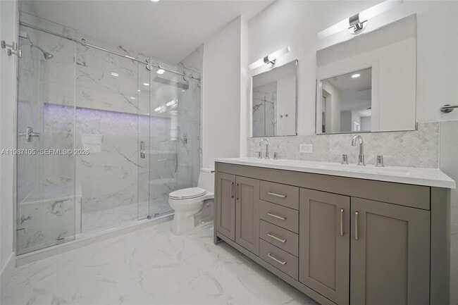 Building Photo - 174 Satin Leaf Dr