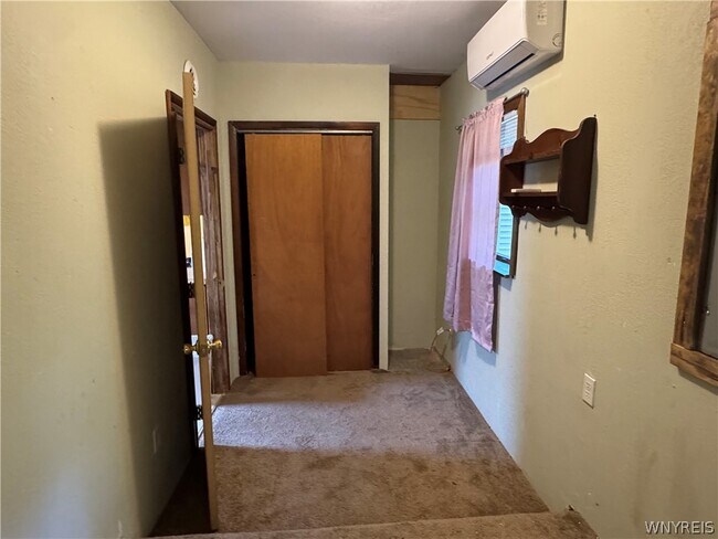 Building Photo - 6474 Hamilton Dr