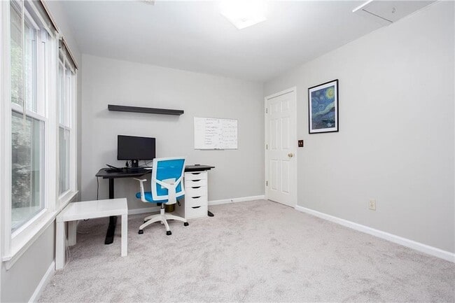 Building Photo - 58 Parkside Cir
