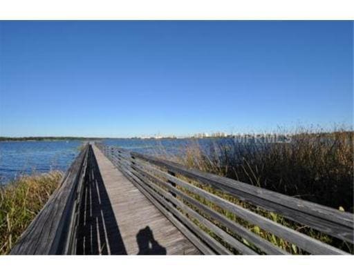 Building Photo - Beautiful and very large 2 bedrooms and 2 full baths Condo