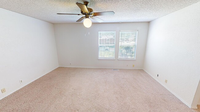 Building Photo - 7426 S 89th E Ave