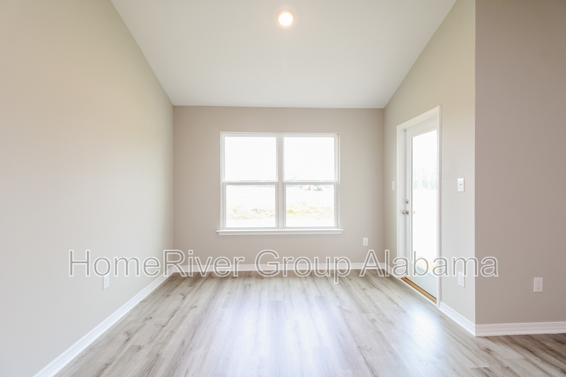 Building Photo - 1162 Hayward Lp