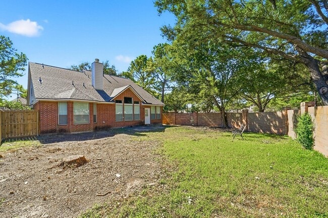 Building Photo - 22314 Ivy Stone Ct