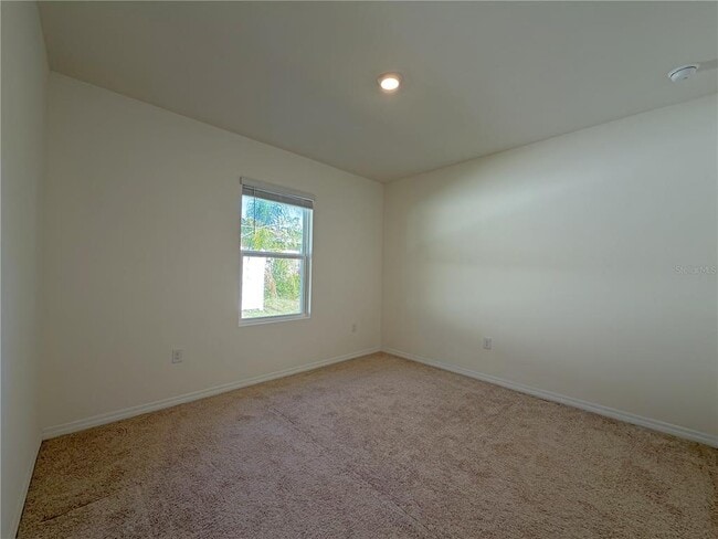 Building Photo - 2920 Blackburn Ave