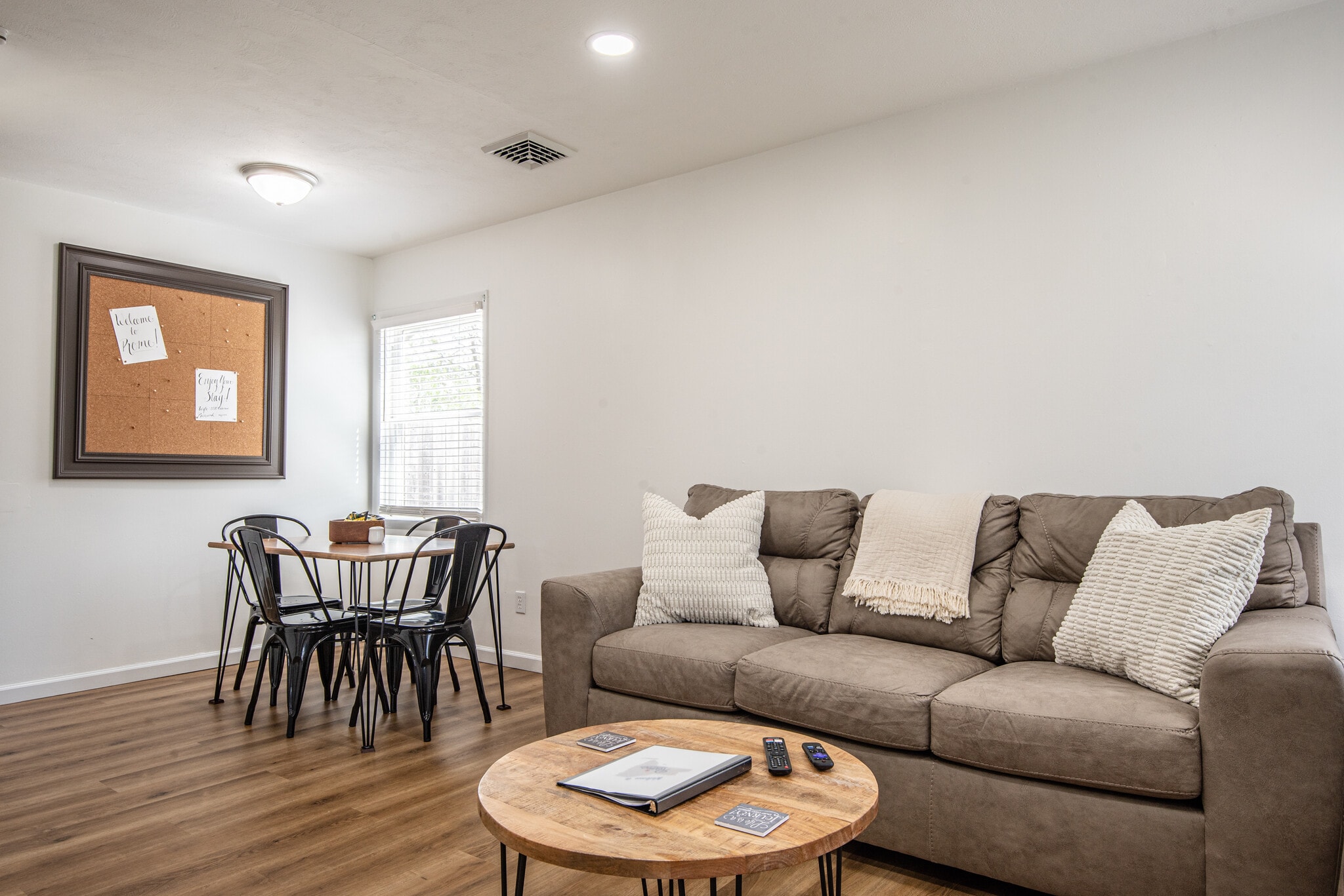 Building Photo - 1110 Cedarbrook Dr