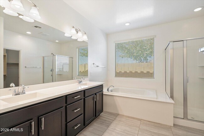 Building Photo - 22457 E Duncan St