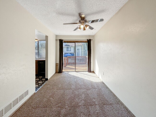 Building Photo - $0 DEPOSIT OPTION. CENTRALLY LOCATED 4 BEDROOM SPLIT LEVEL HOME IN WESTMINSTER!