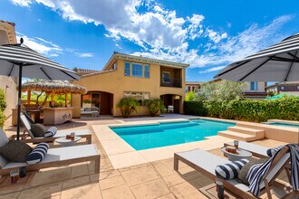 Building Photo - Stunning Aviano in Desert Ridge
