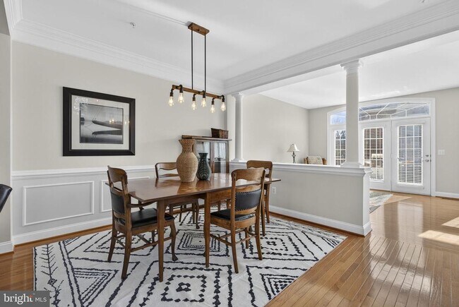 Building Photo - 43789 Water Bay Terrace