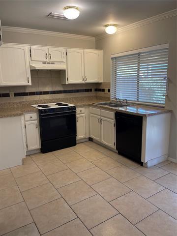 Building Photo - 2905 Lemmontree Ln