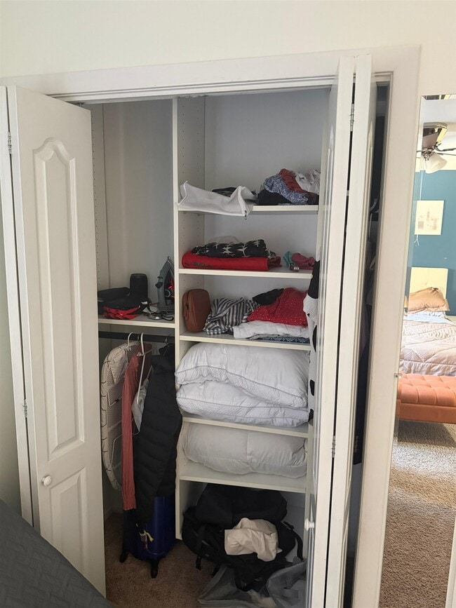 Building Photo - 507 Teal Plaza