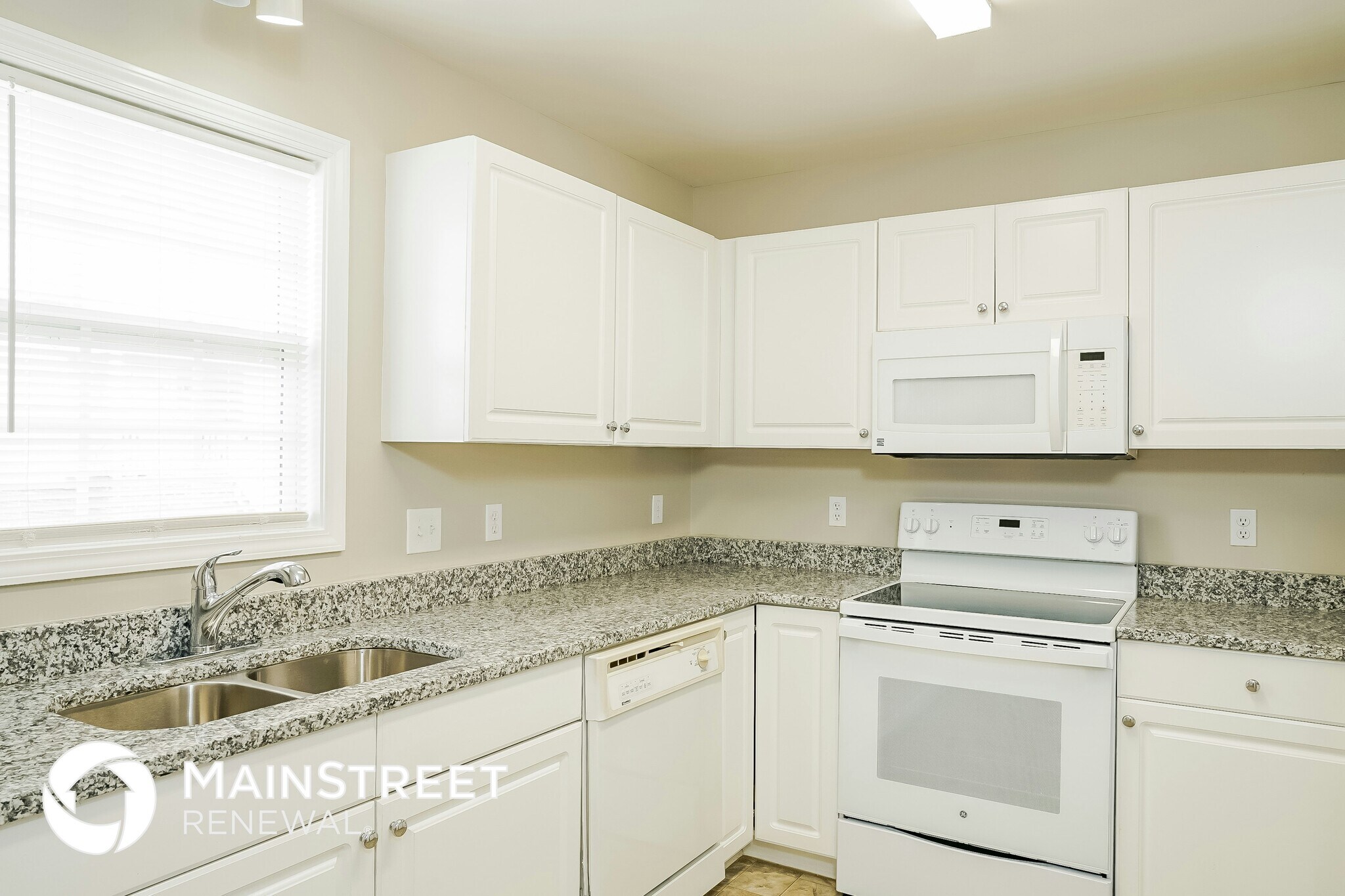 Building Photo - 4917 Windblown Ct