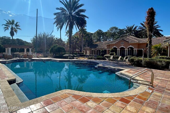 Building Photo - 510 Florida Club Blvd