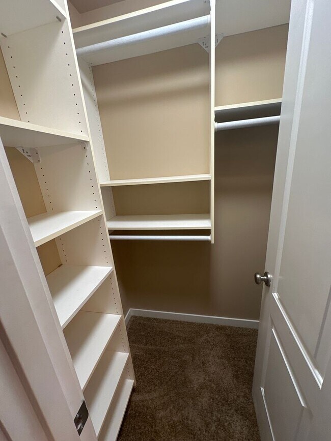 Building Photo - nov208