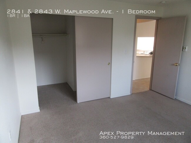 Building Photo - 2843-2843 W Maplewood Ave
