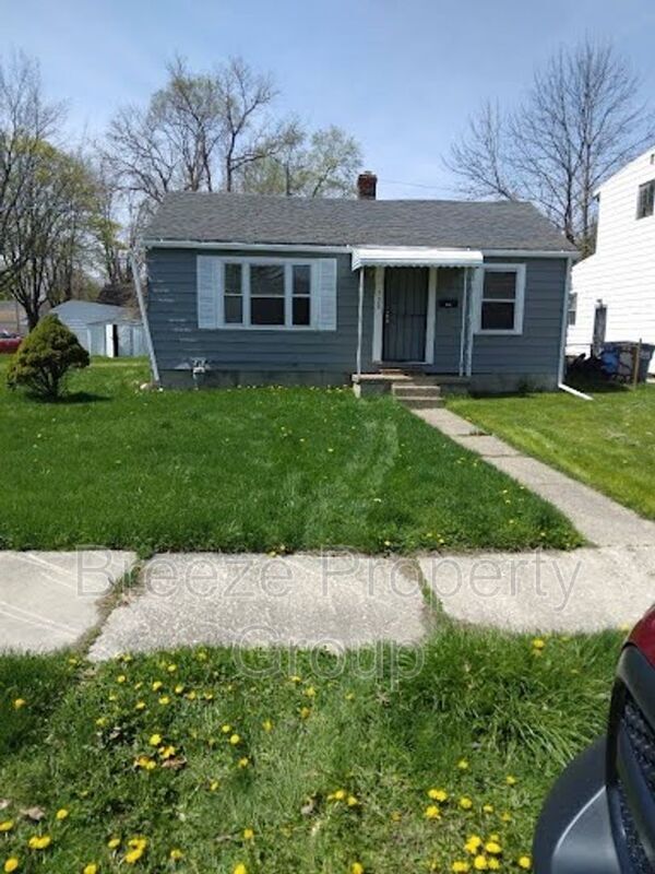 Building Photo - 3405 Beaumont Dr