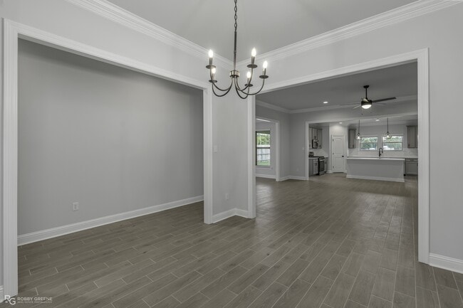 Building Photo - 212 Paisley Ln