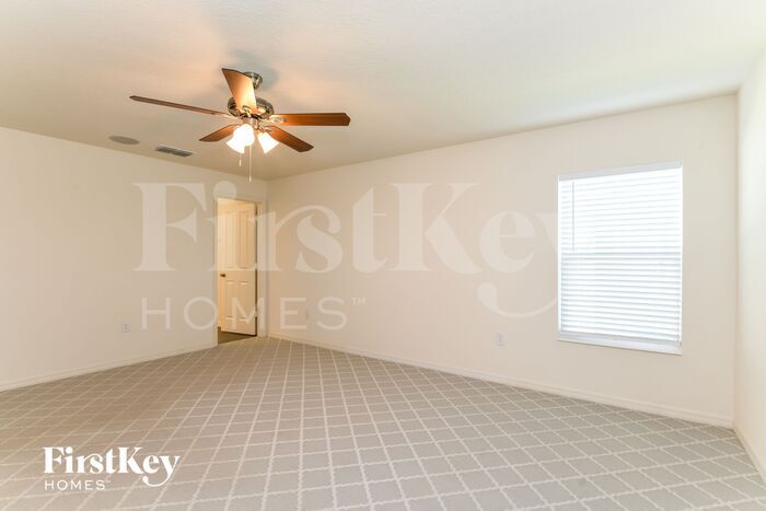 Building Photo - 16540 Centipede St