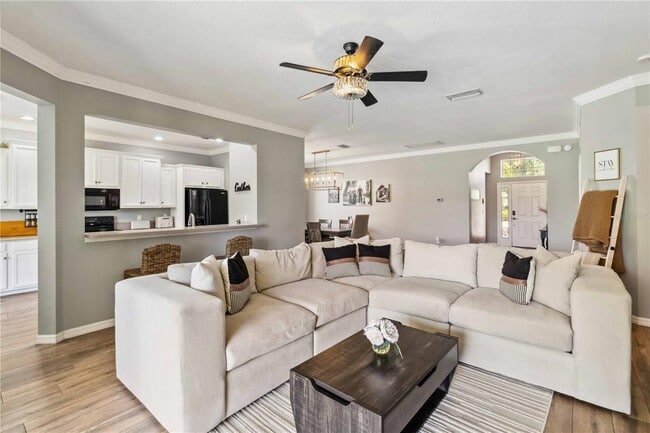 Building Photo - 6838 44th Terrace E