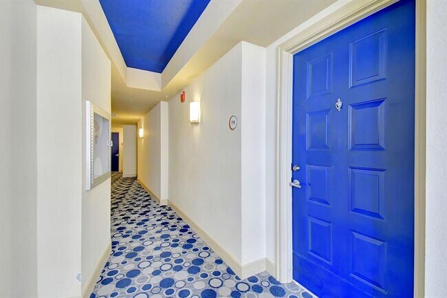 Building Photo - 1830 Radius Dr