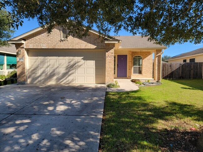 Building Photo - 2123 Wiltshire Dr