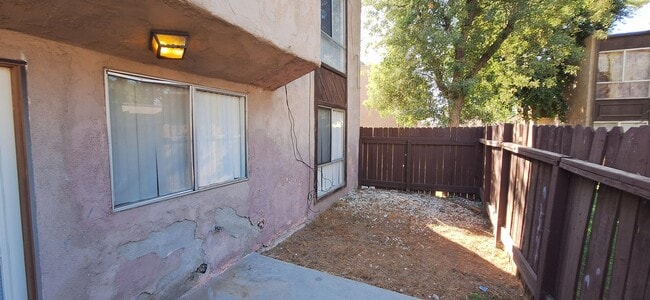Building Photo - Price reduced! 3-Bedroom Condo in Pinon Sp...