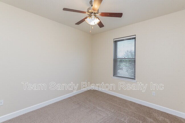Building Photo - 3508 Mossy Oak Villas Cir