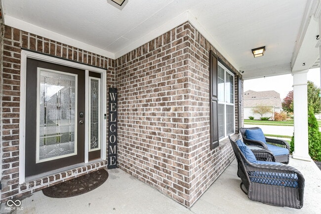 Building Photo - 6252 Sugar Maple Dr