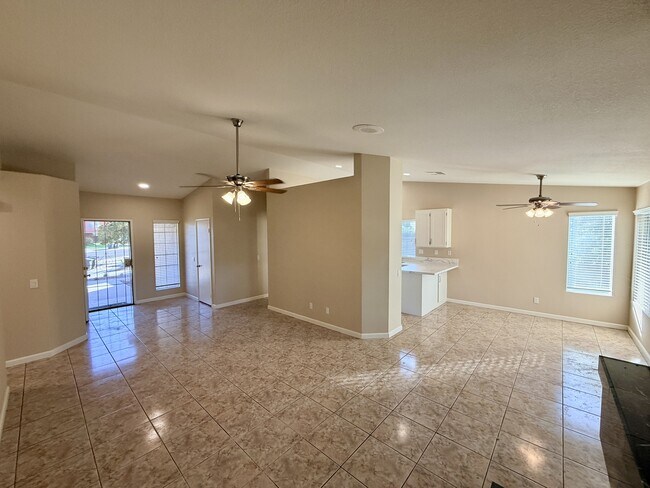 Building Photo - 4238 Brookside Dr