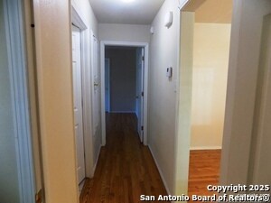 Building Photo - 636 W Norwood Ct