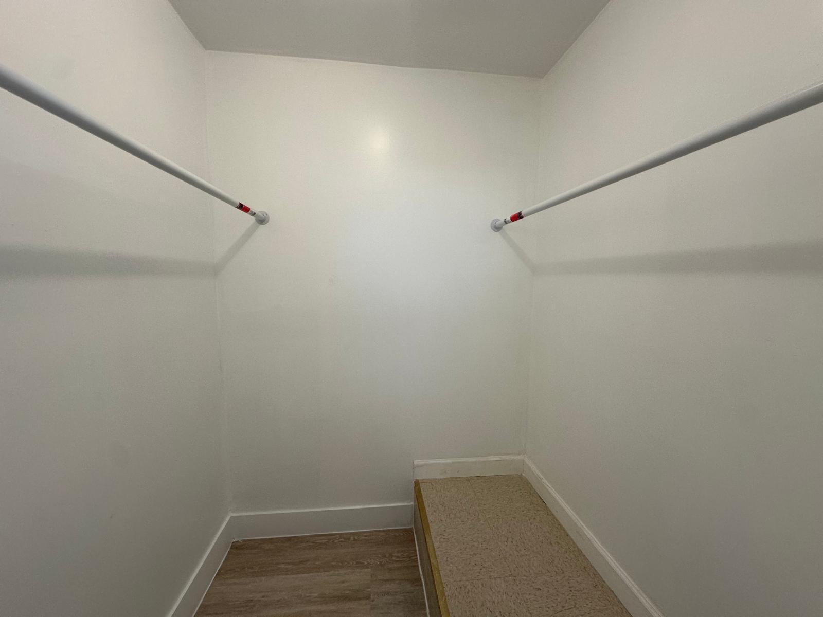 Building Photo - 10900 SW 104th St