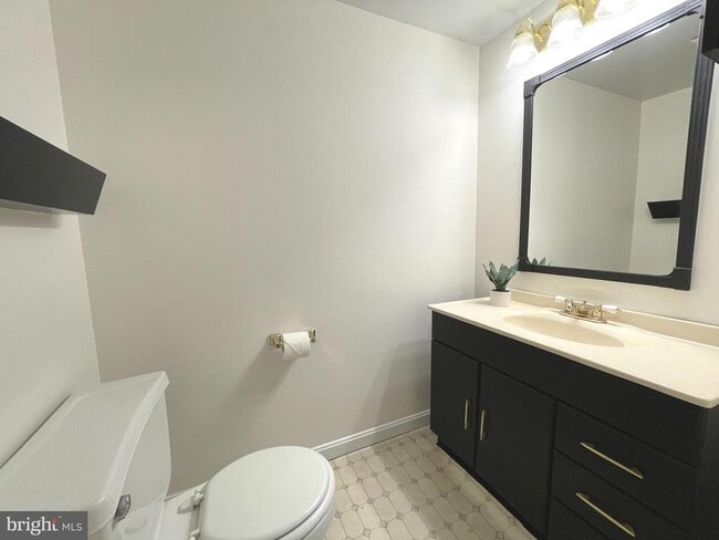 Building Photo - 2824 Elliott St