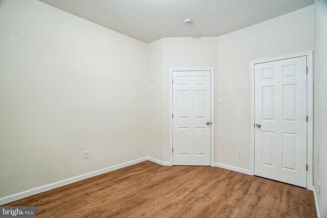 Building Photo - 435 N 32nd St