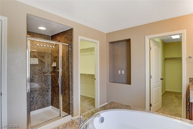 Building Photo - 656 Doubleshot Ln