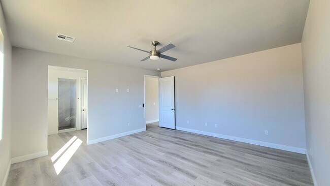 Building Photo - 6801 Sandpebble St