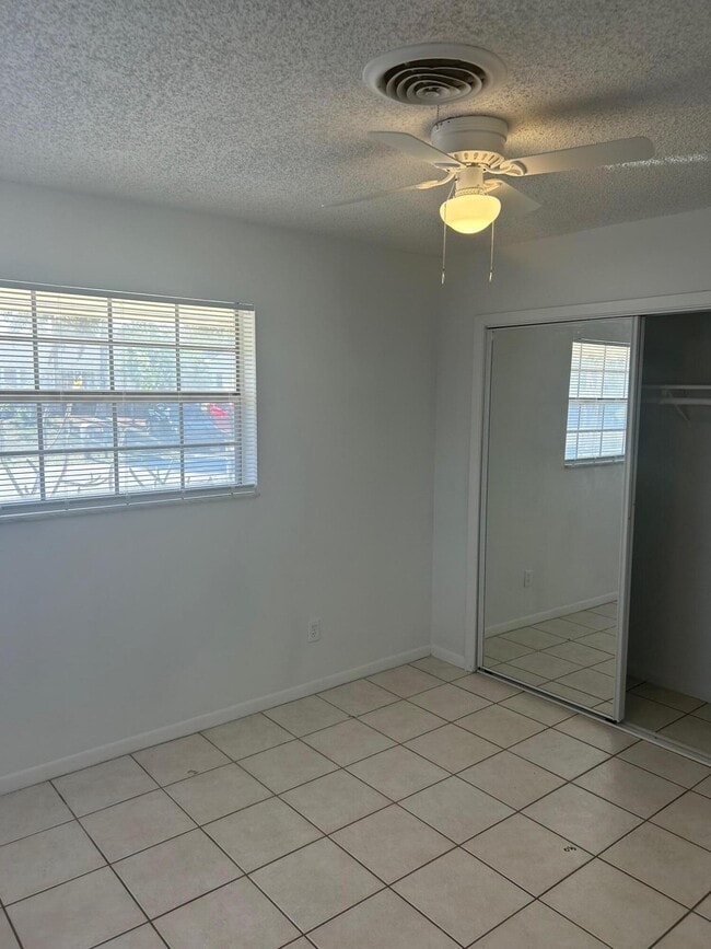 Building Photo - 2349 NE Rustic Way