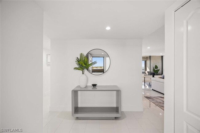 Building Photo - 10475 Gulf Shore Dr