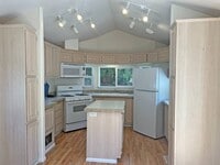 Building Photo - 51 Midway Dr