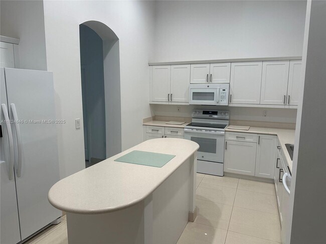 Building Photo - 8464 SW 138th St