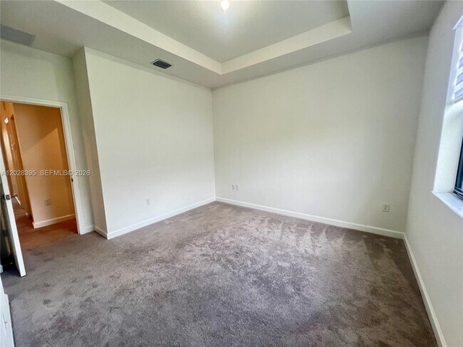 Building Photo - 13314 SW 286th Terrace