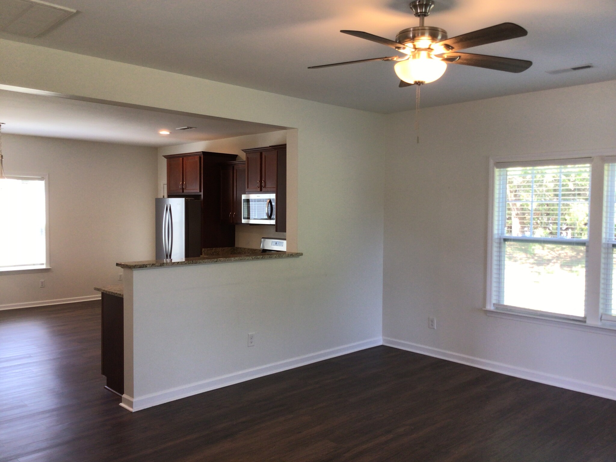 Building Photo - 4139 Medina Ct