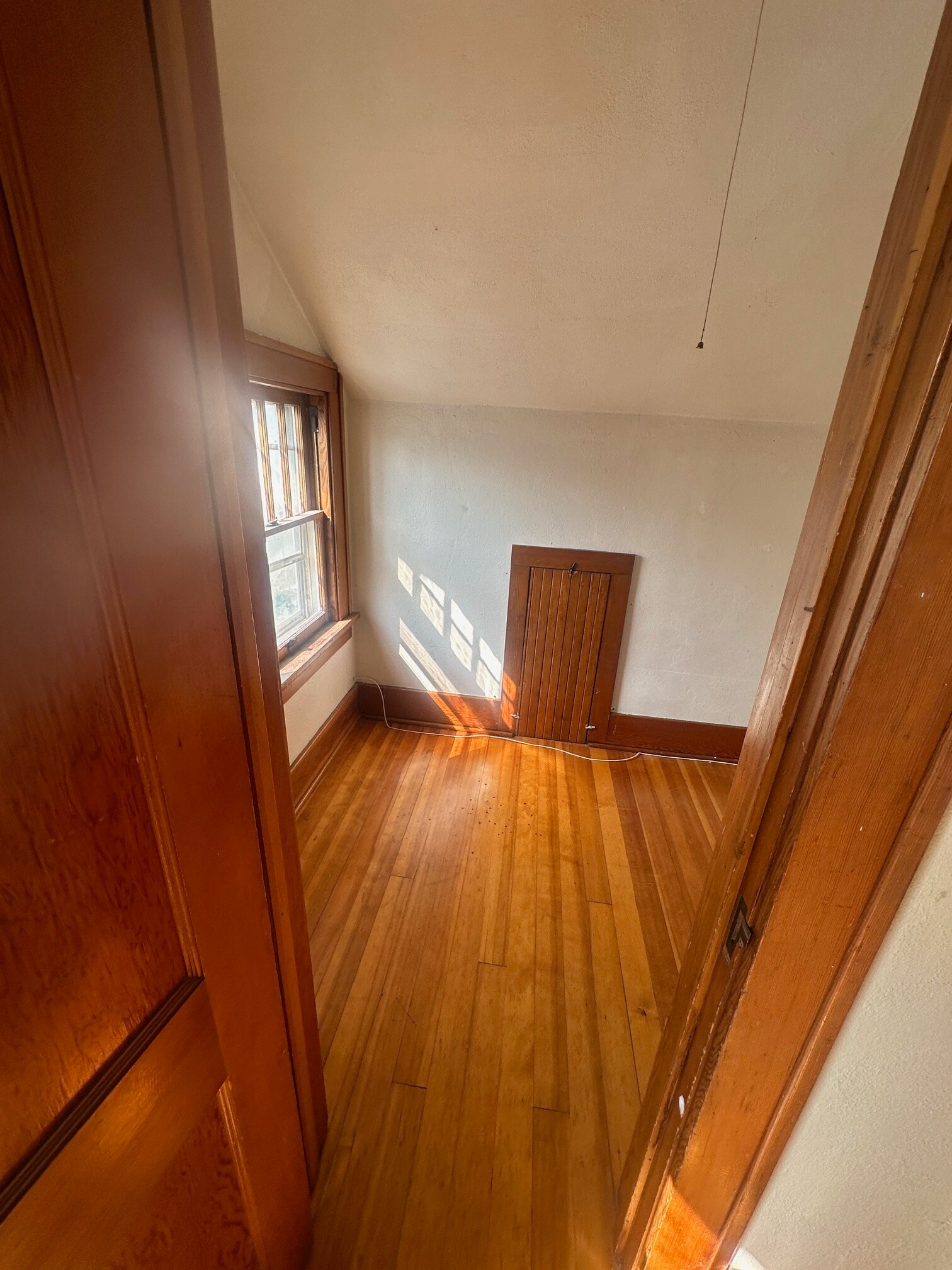 Building Photo - 810 Range St