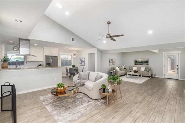 Building Photo - 12455 High Meadow Dr