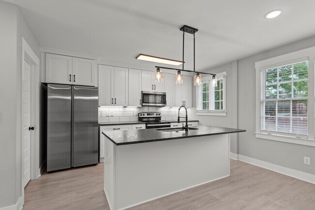 Building Photo - The Monarch Downtown