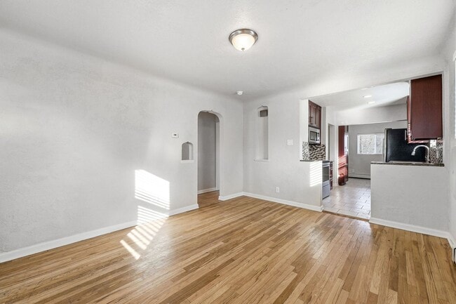 Building Photo - 4310 S Sherman St