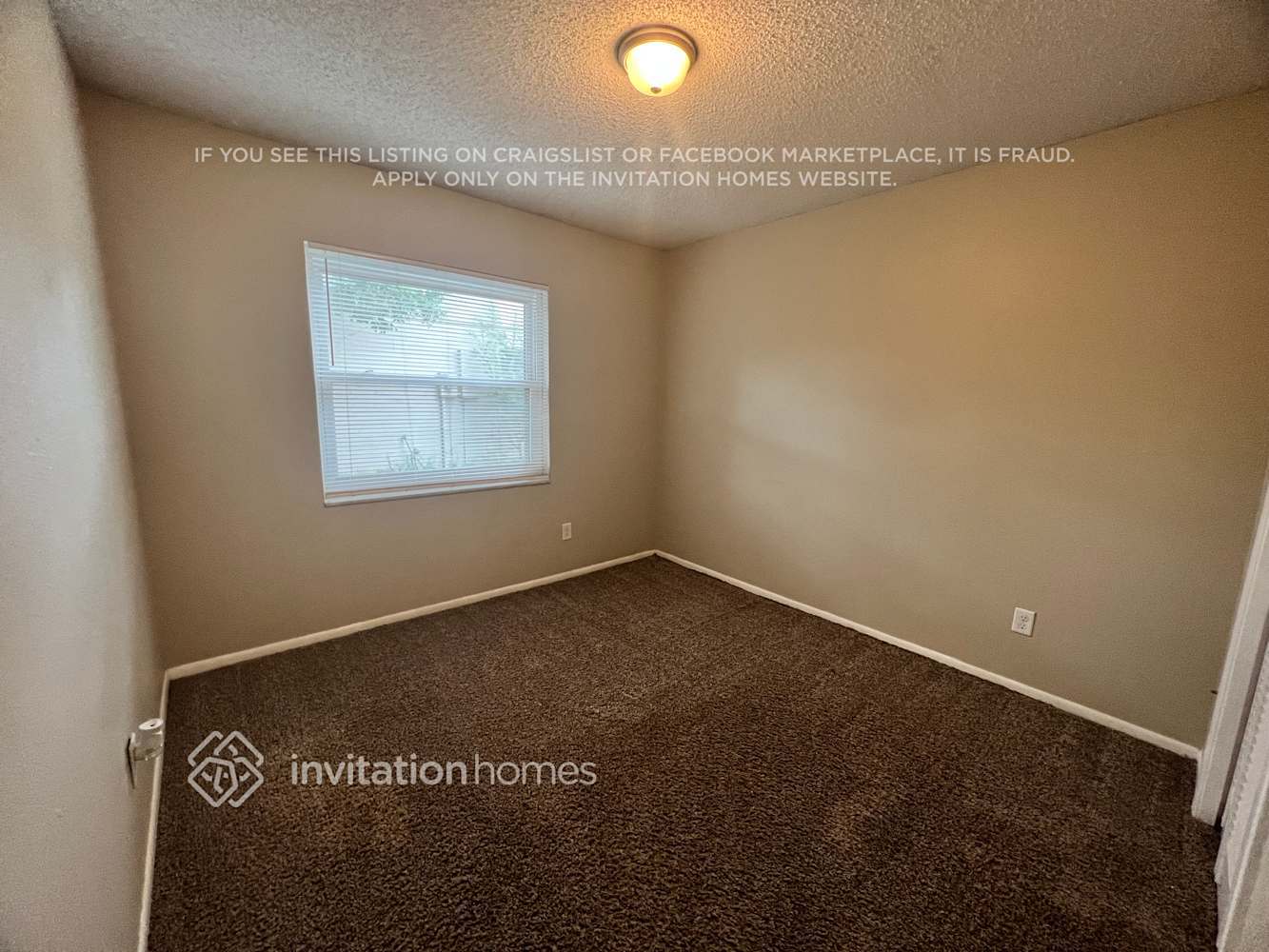 Building Photo - 107 Grovewood Ave
