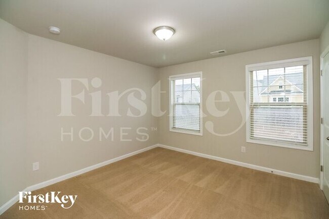 Building Photo - 3108 Baylor Cir
