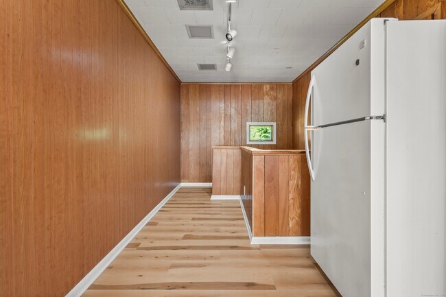 Building Photo - 37 Tarinelli Cir
