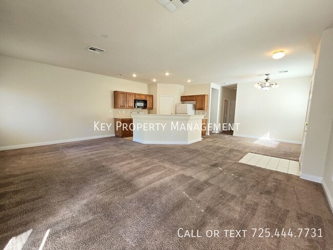 Building Photo - 3 BEDROOM TOWN-HOME IN NORTHWEST LAS VEGAS...