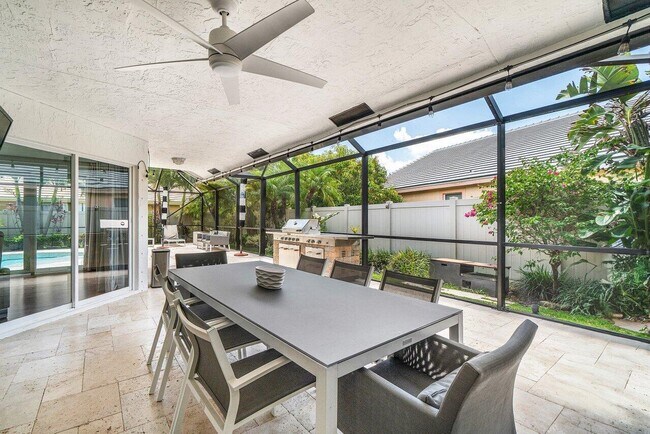 Building Photo - 2470 Sandstone Ct